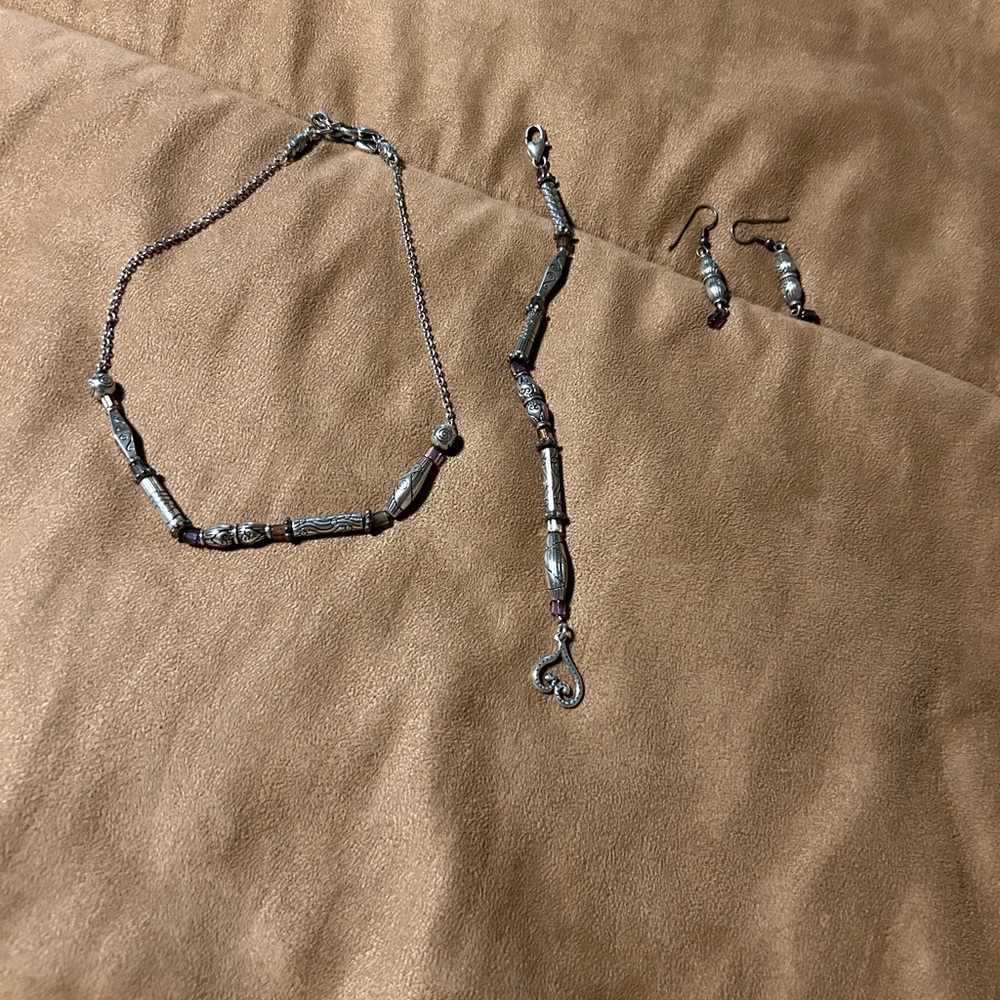 Elegant Silver Jewelry Set